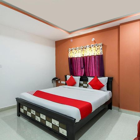 Super Hotel O New Cyber Grand Madhapur Kondapur  Buitenkant foto