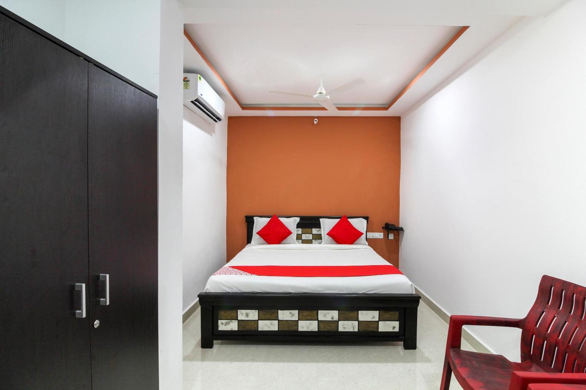 Super Hotel O New Cyber Grand Madhapur Kondapur  Buitenkant foto